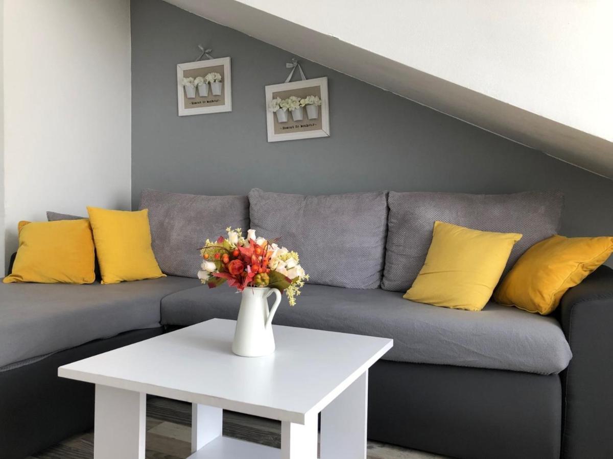 Charming Rijeka City Center Apartment Renee Екстер'єр фото