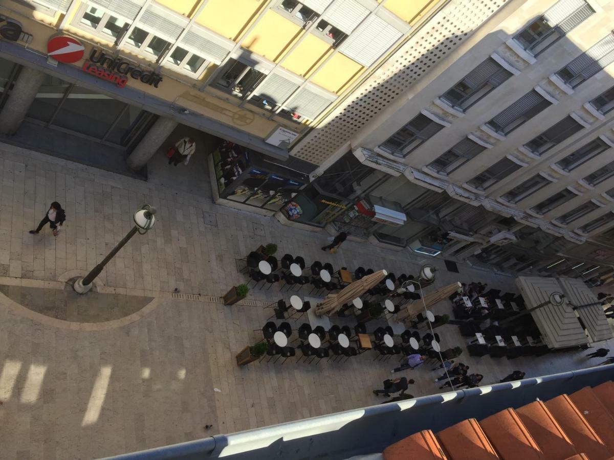 Charming Rijeka City Center Apartment Renee Екстер'єр фото