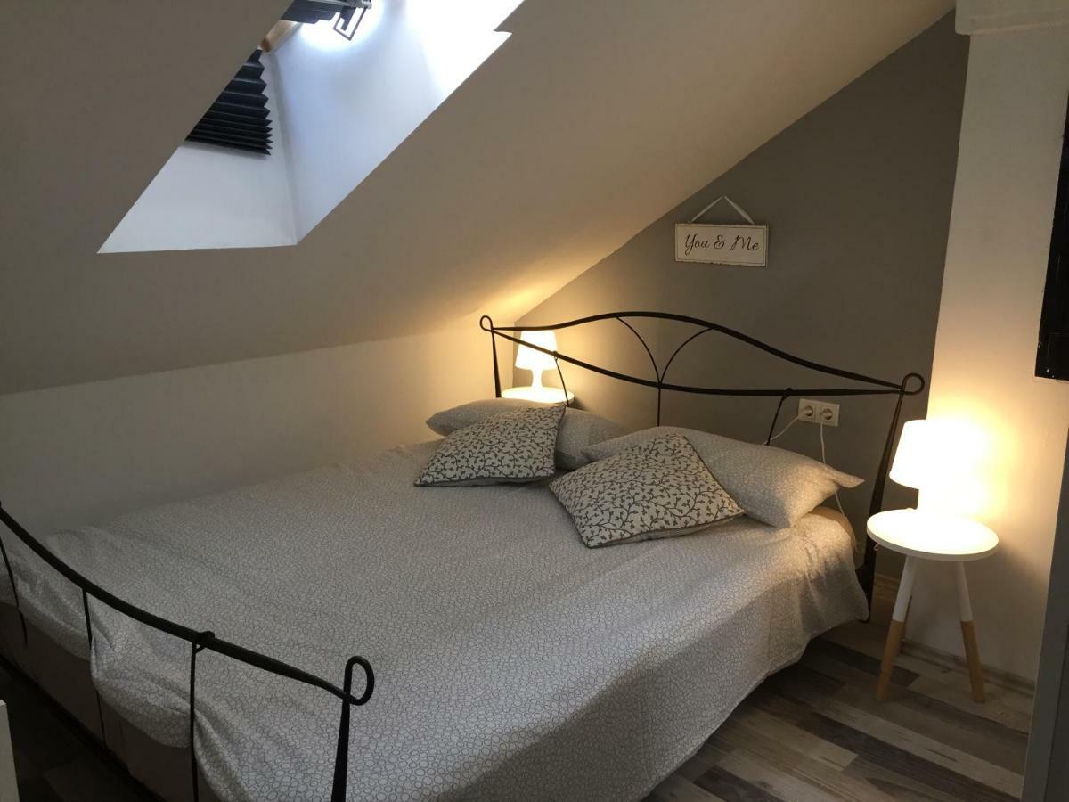 Charming Rijeka City Center Apartment Renee Екстер'єр фото